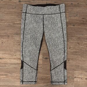 LULULEMON RUN INSPIRE CROPPED WHITE BLACK LEGGINGS WOMENS 10